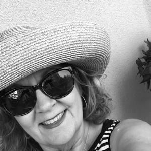 Meet your Posher, Joanne